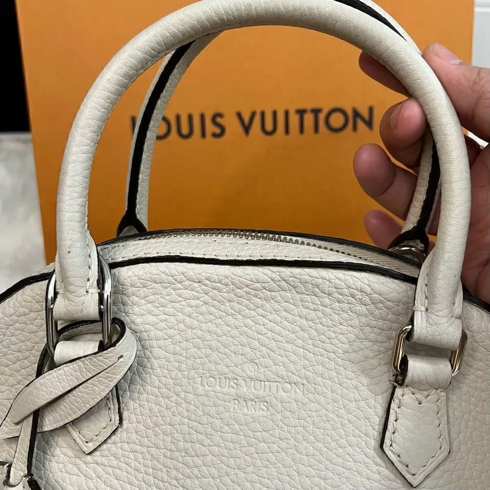 Louis vuitton ALMA PARnassea PPM TAURILLON LEATHER - Picture 17 of 17